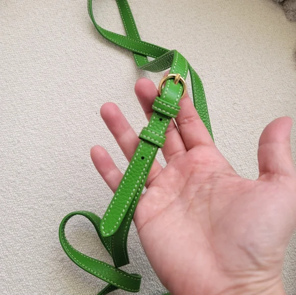 Frances Valentine, Green Leather Accordion Wallet - Picture 2 of 11